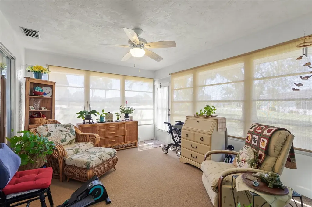 1325 Glen Oaks Drive E Sarasota FL 34232
