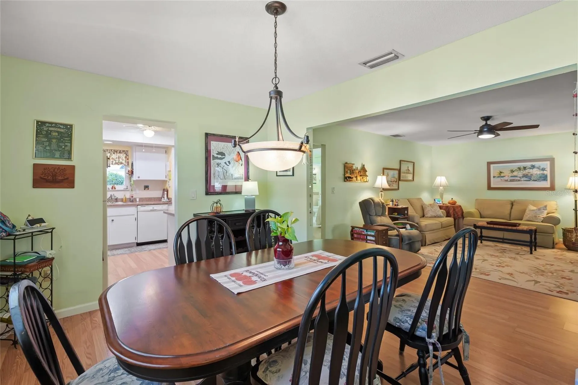 1325 Glen Oaks Drive E Sarasota FL 34232