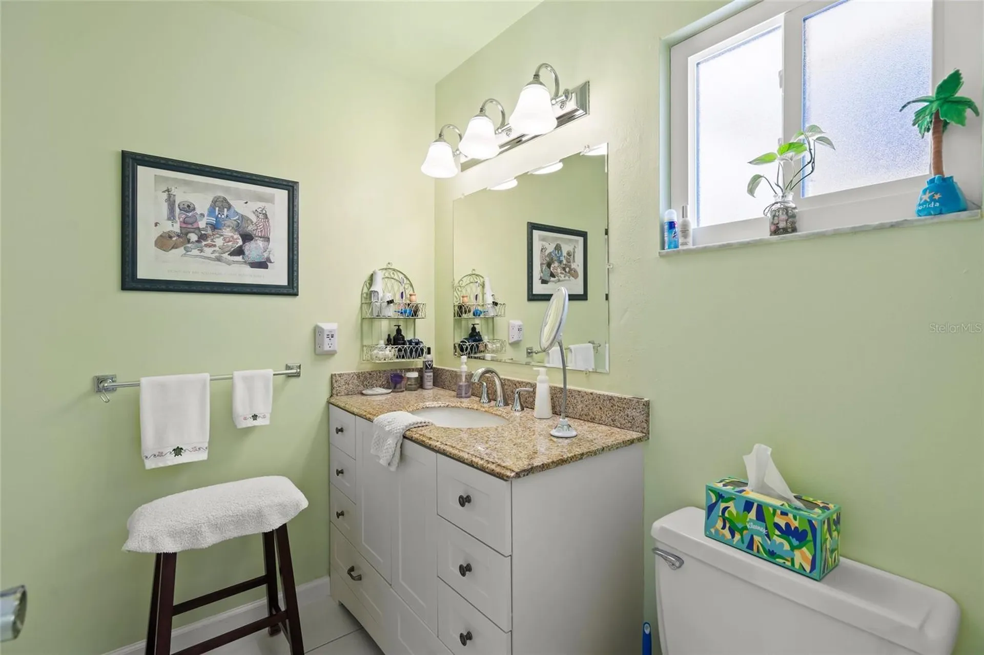 1325 Glen Oaks Drive E Sarasota FL 34232