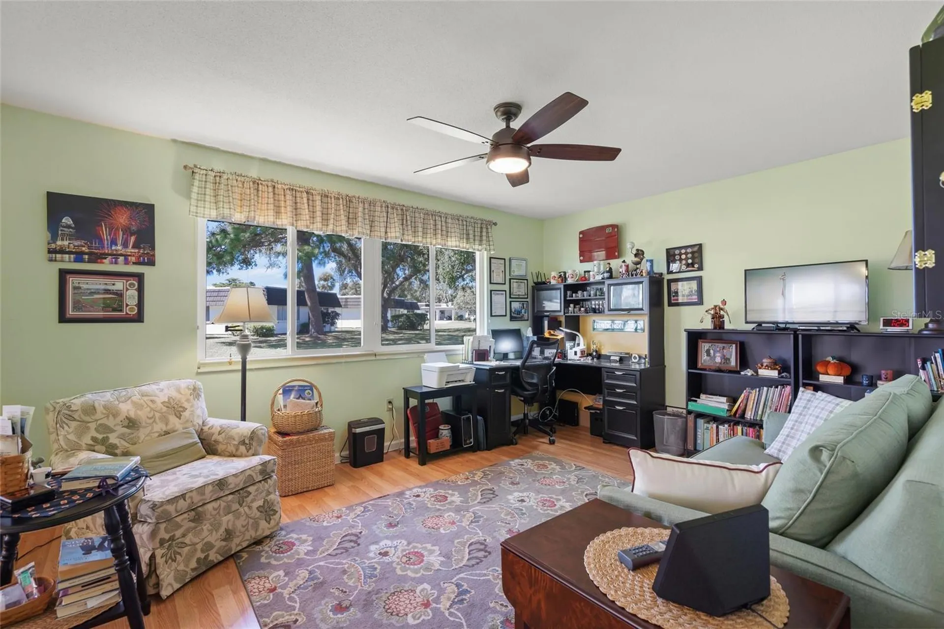 1325 Glen Oaks Drive E Sarasota FL 34232