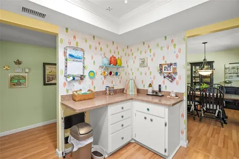 1325 Glen Oaks Drive E Sarasota FL 34232