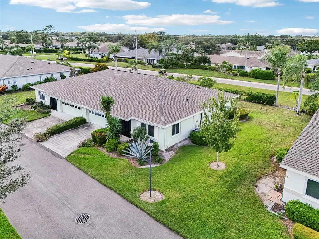 2421 Lancaster Drive Sun City Center FL 33573