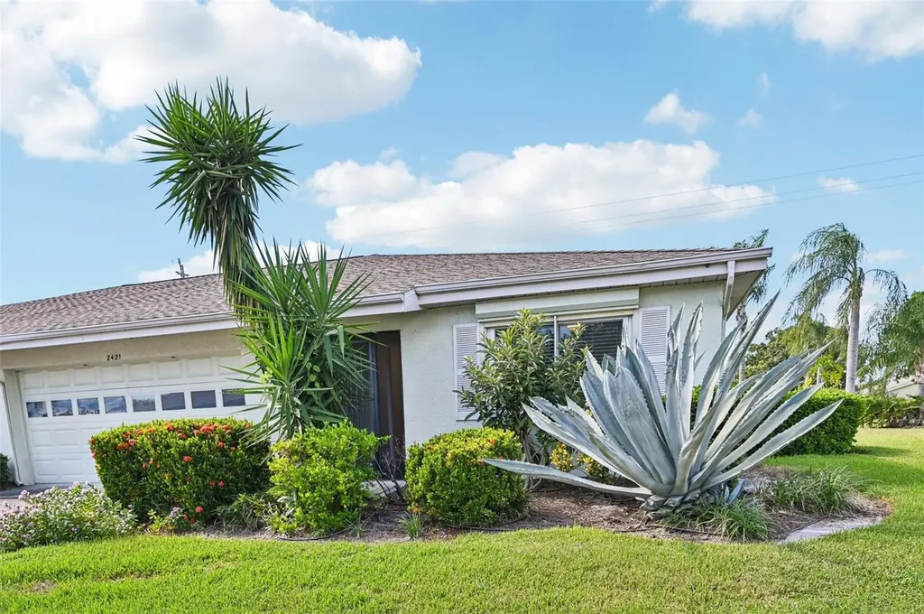 2421 Lancaster Drive Sun City Center FL 33573