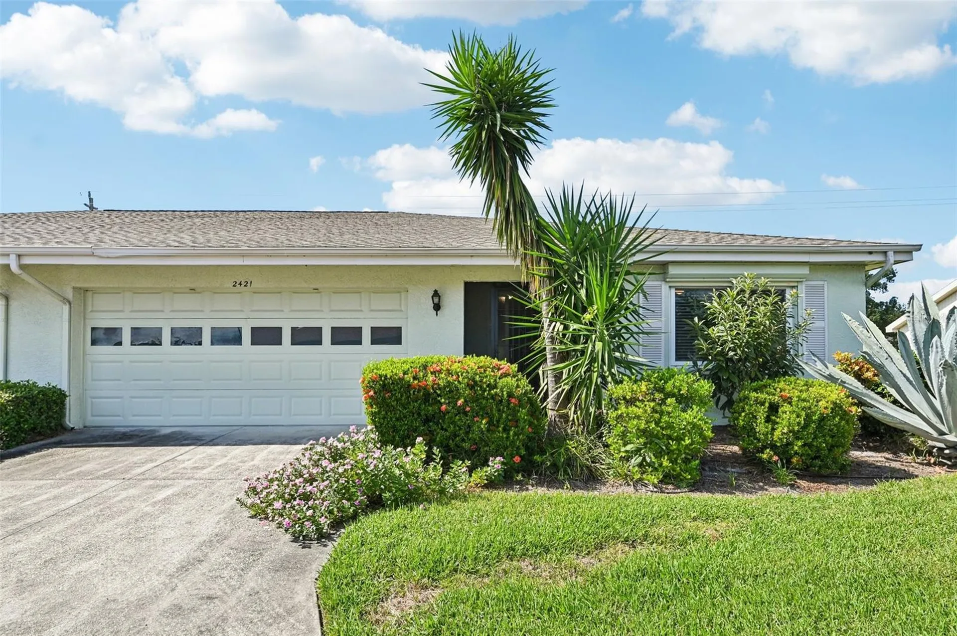 2421 Lancaster Drive Sun City Center FL 33573