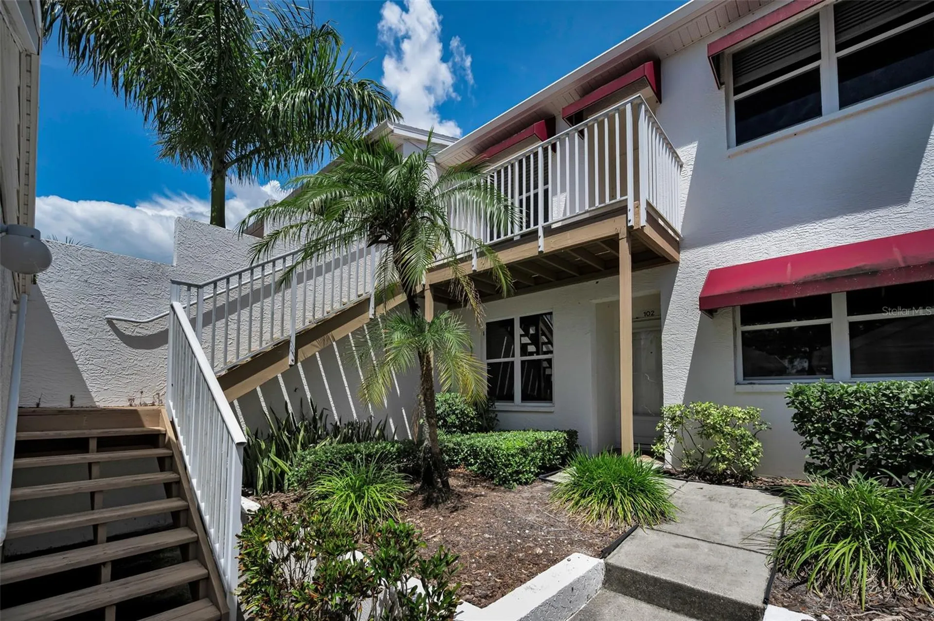 1400 Water View Drive W Largo FL 33771