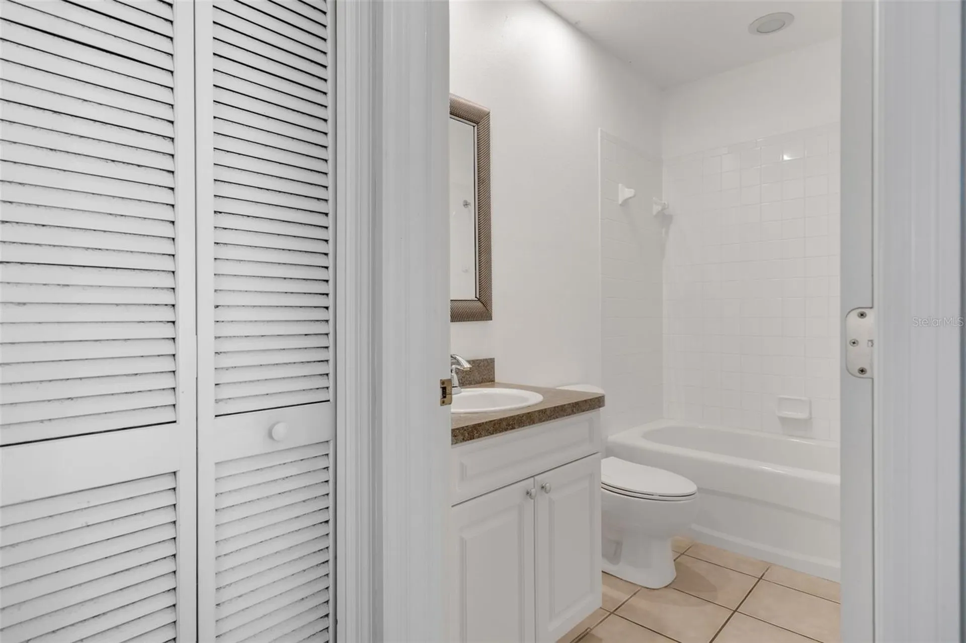 1400 Water View Drive W Largo FL 33771