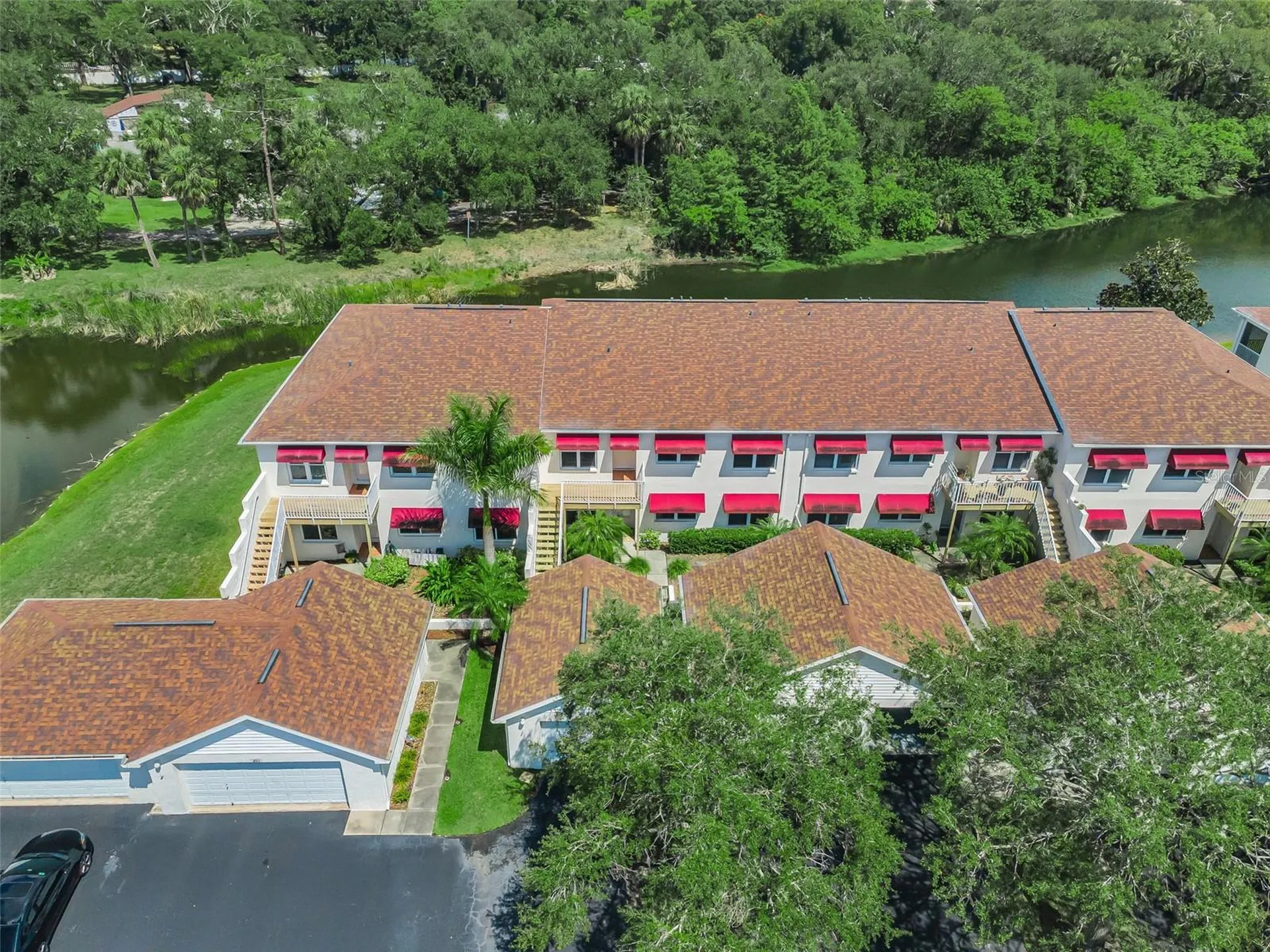 1400 Water View Drive W Largo FL 33771