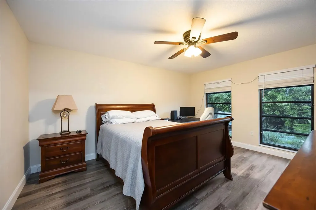 635 Tropical Circle Sarasota FL 34242