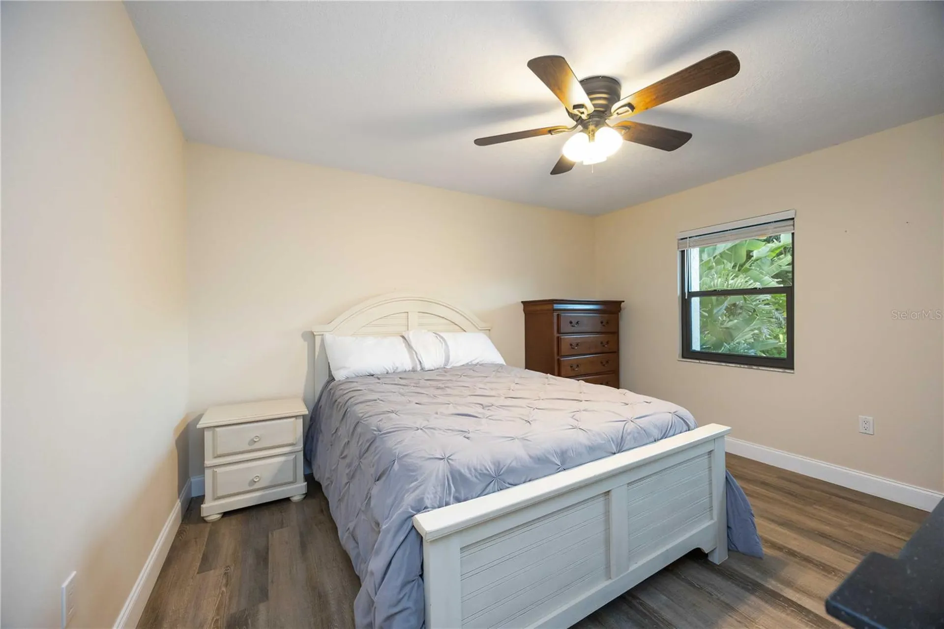 635 Tropical Circle Sarasota FL 34242