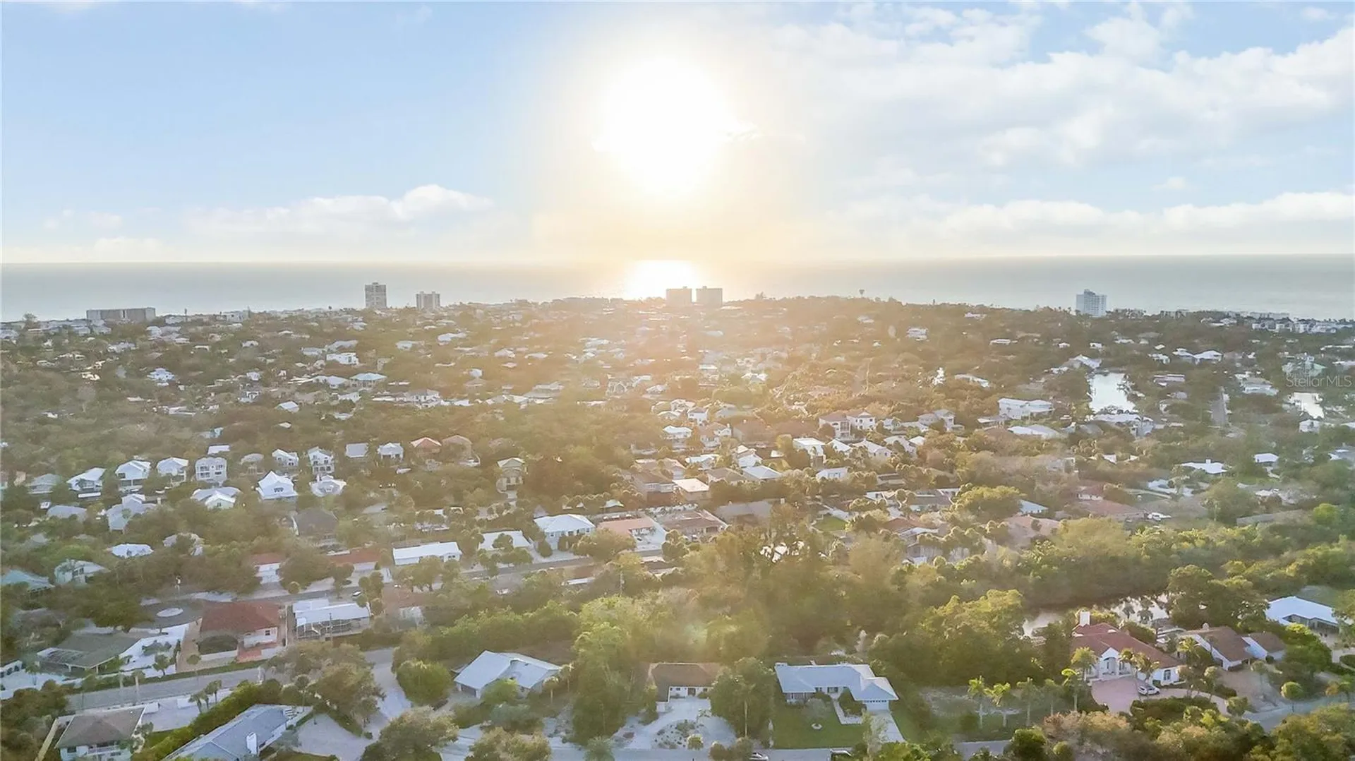 635 Tropical Circle Sarasota FL 34242