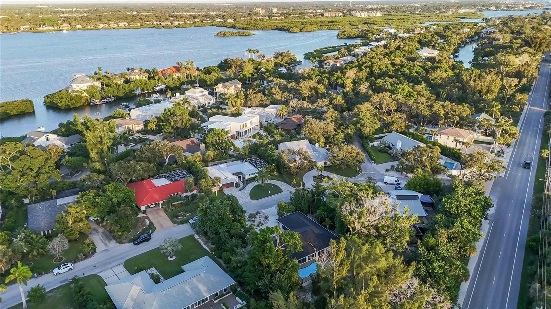 635 Tropical Circle Sarasota FL 34242