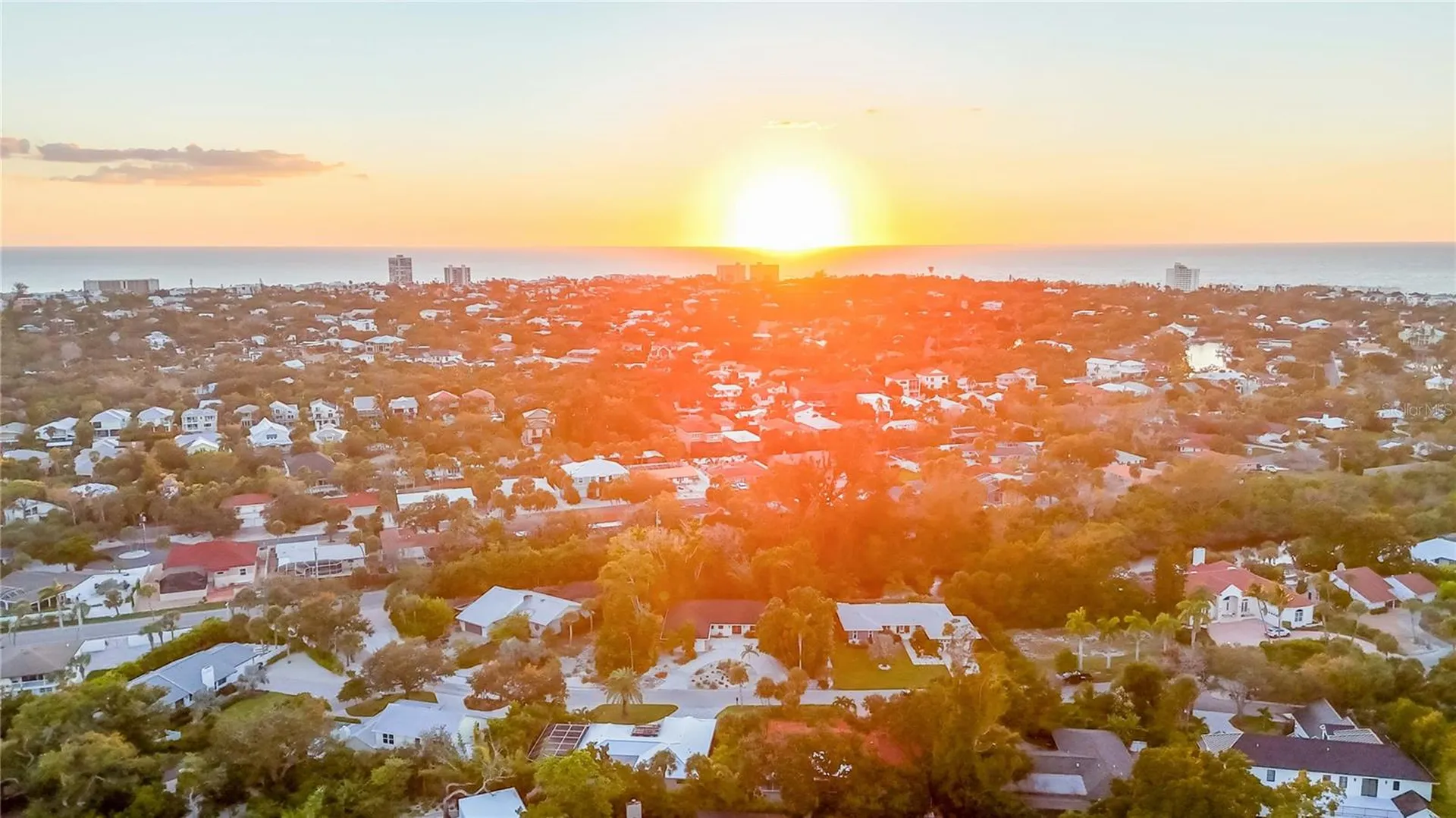 635 Tropical Circle Sarasota FL 34242