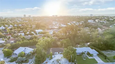 635 Tropical Circle Sarasota FL 34242