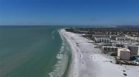 635 Tropical Circle Sarasota FL 34242