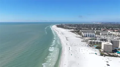 635 Tropical Circle Sarasota FL 34242