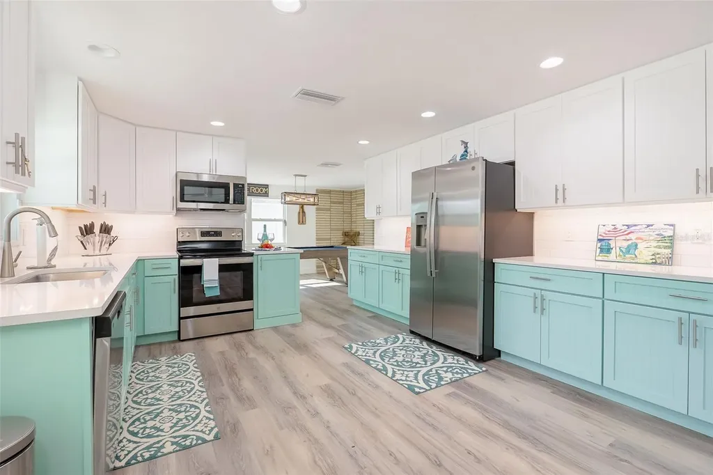 408 71st Street Holmes Beach FL 34217