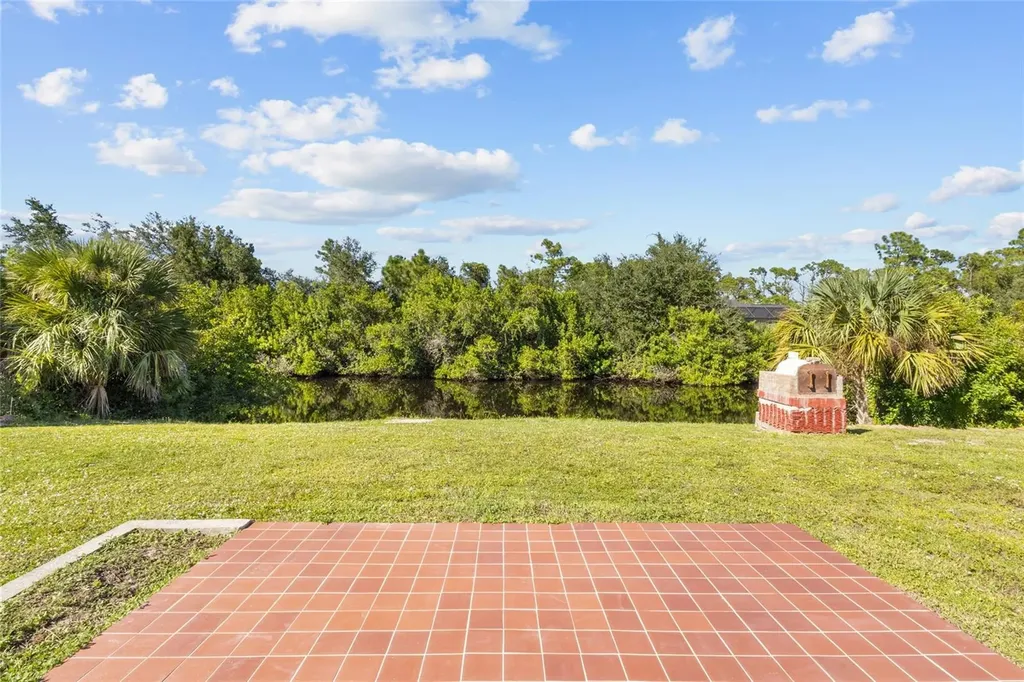13384 Darnell Avenue Port Charlotte FL 33981