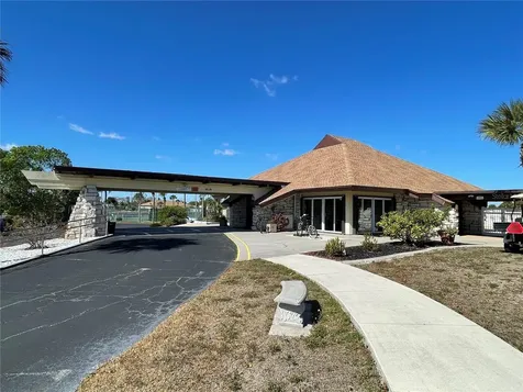13384 Darnell Avenue Port Charlotte FL 33981