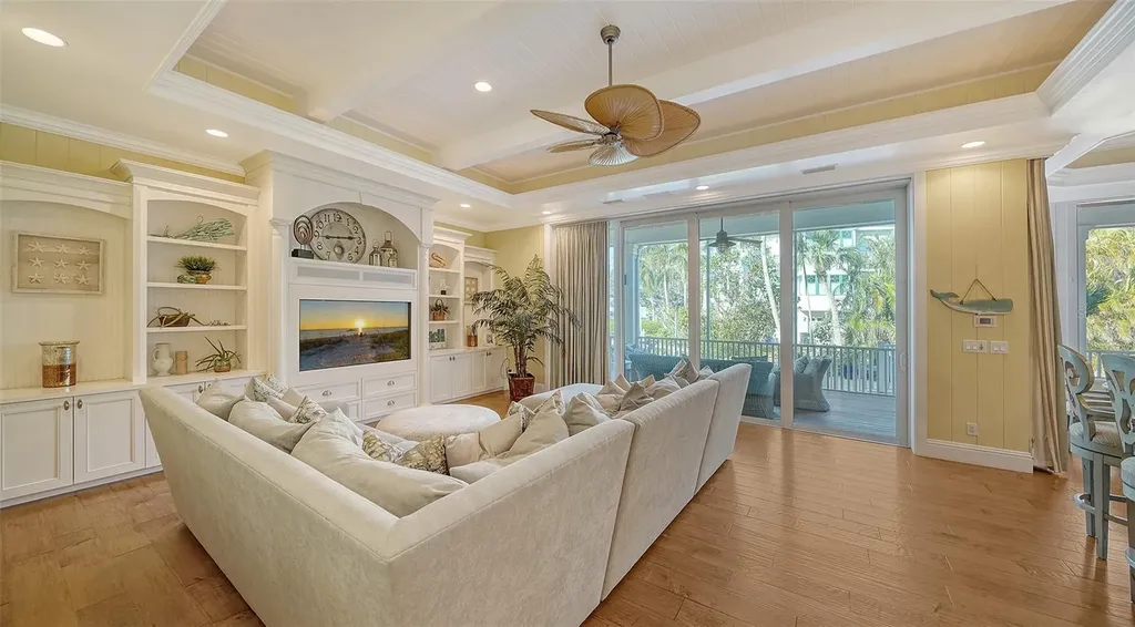 5309 Hidden Harbor Road Sarasota FL 34242