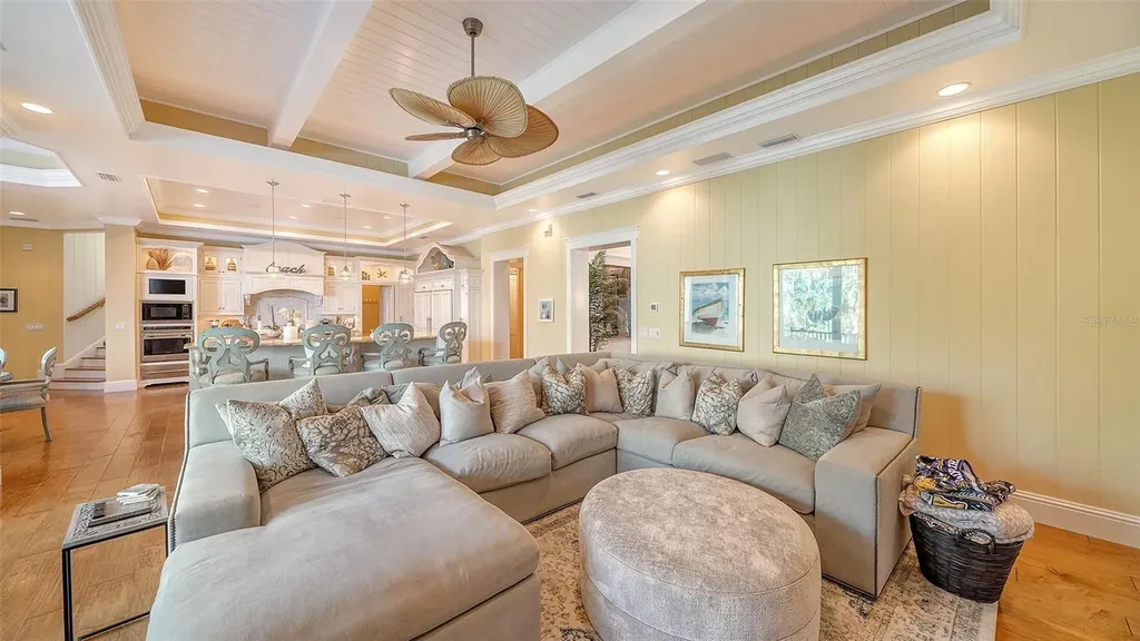 5309 Hidden Harbor Road Sarasota FL 34242