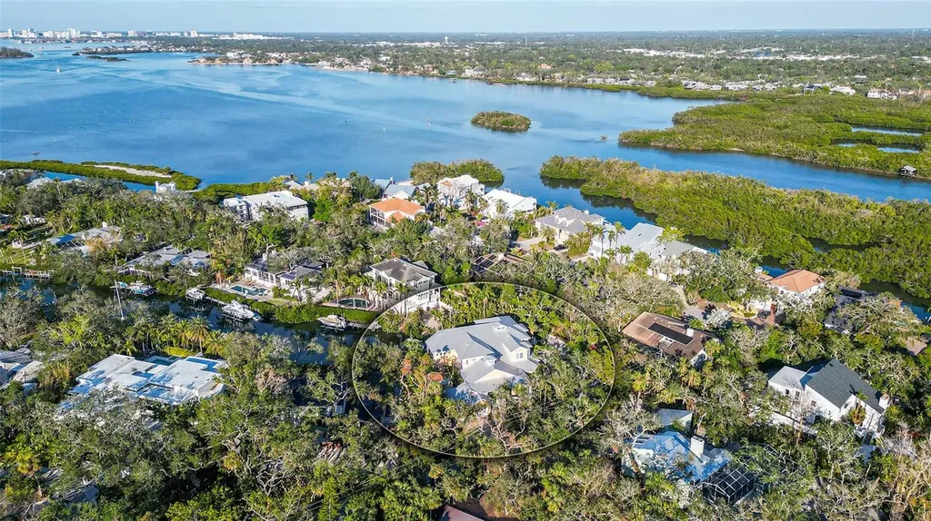 5309 Hidden Harbor Road Sarasota FL 34242