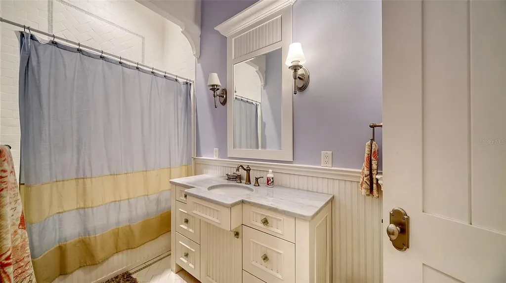 5309 Hidden Harbor Road Sarasota FL 34242
