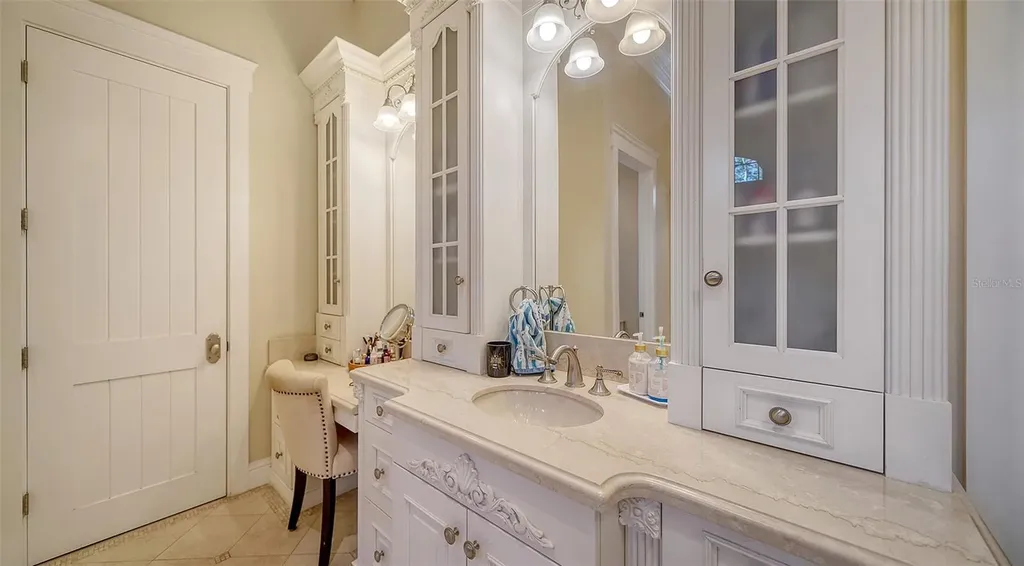 5309 Hidden Harbor Road Sarasota FL 34242