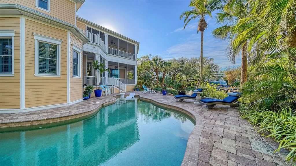 5309 Hidden Harbor Road Sarasota FL 34242