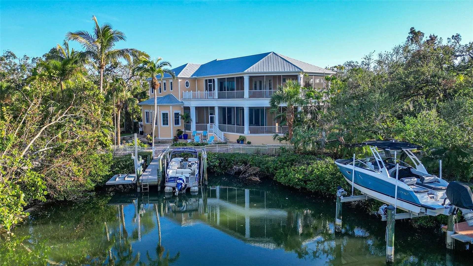 5309 Hidden Harbor Road Sarasota FL 34242