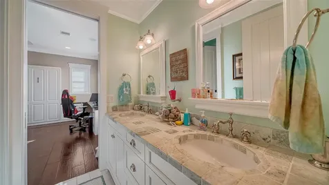 5309 Hidden Harbor Road Sarasota FL 34242