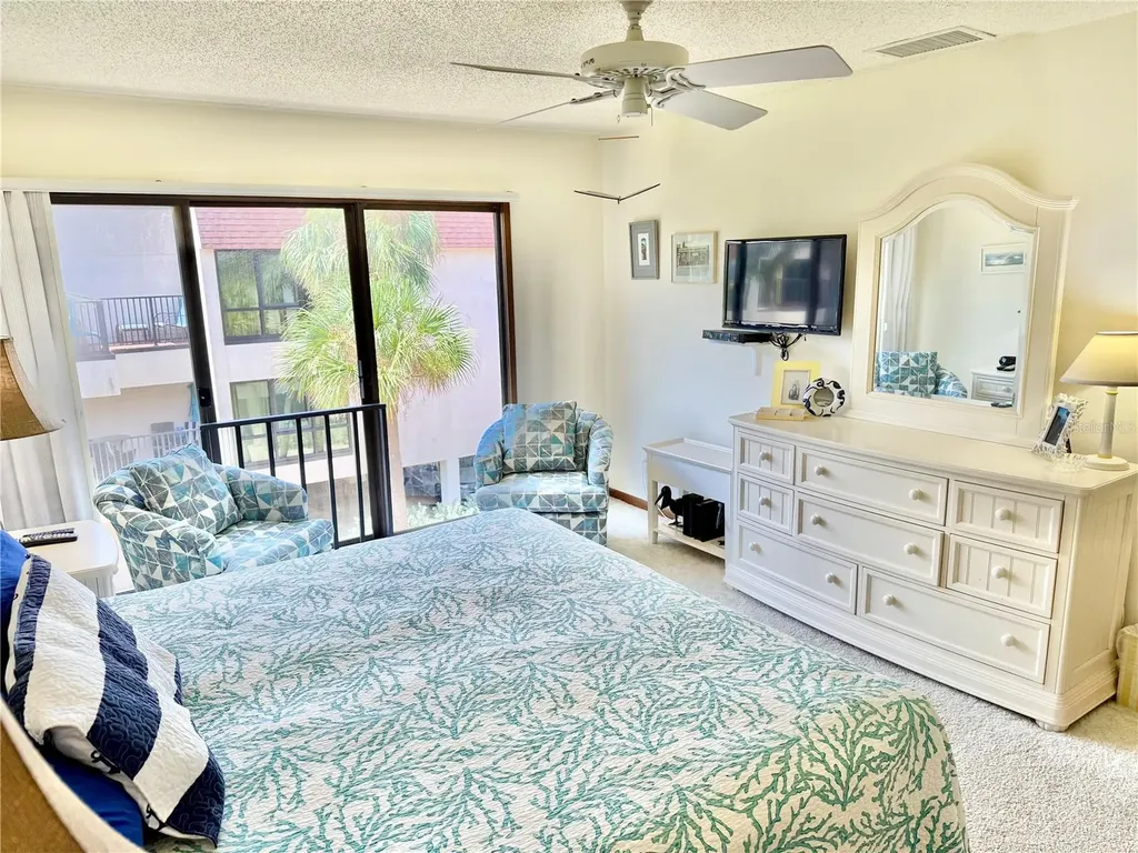 5808 Gulf Drive Holmes Beach FL 34217