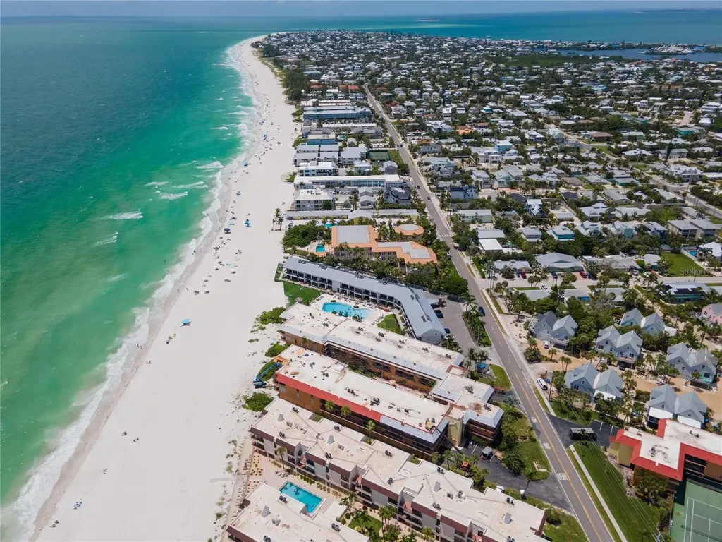 5808 Gulf Drive Holmes Beach FL 34217