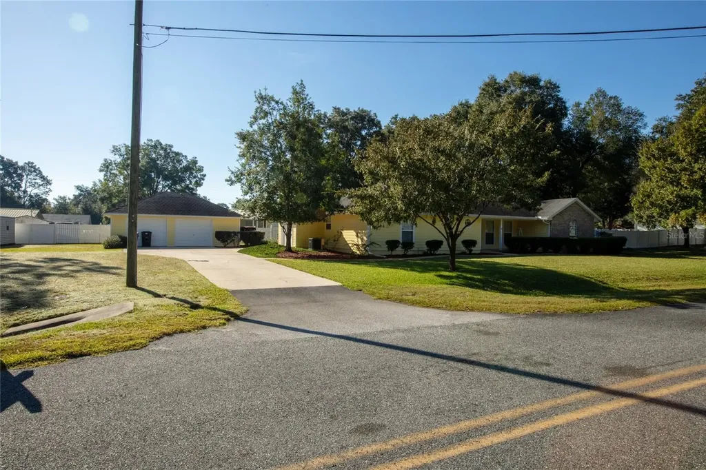 618 SE 44th Street Keystone Heights FL 32656