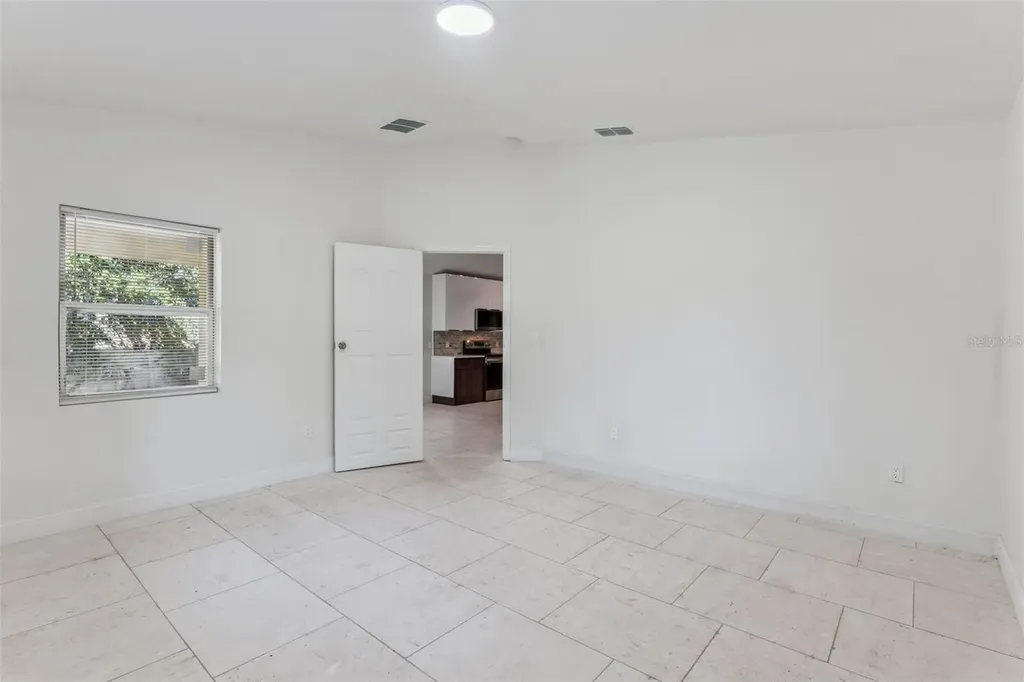 1424 18th Street Orlando FL 32805