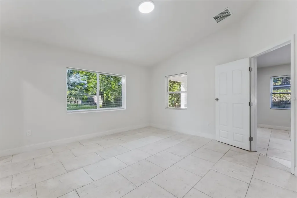 1424 18th Street Orlando FL 32805