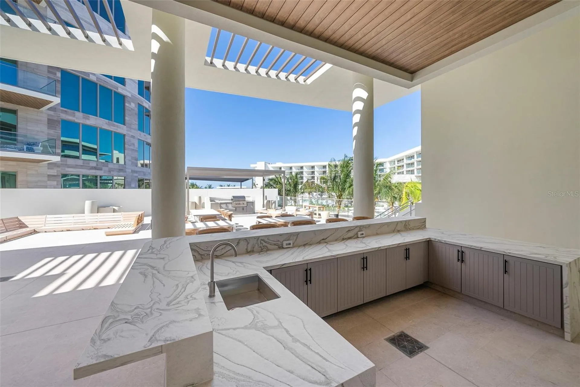 1591 Gulf Of Mexico Drive Longboat Key FL 34228
