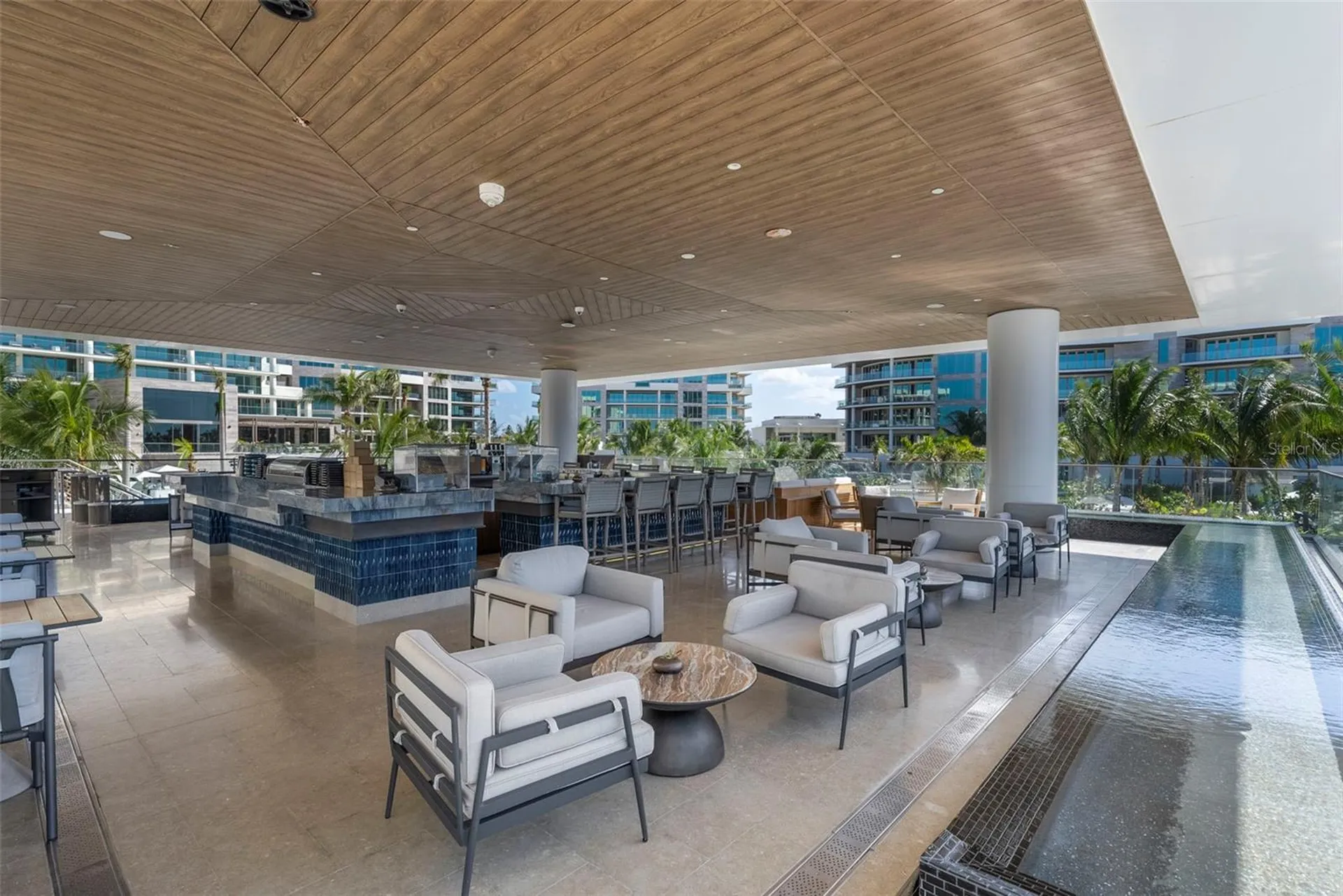 1591 Gulf Of Mexico Drive Longboat Key FL 34228