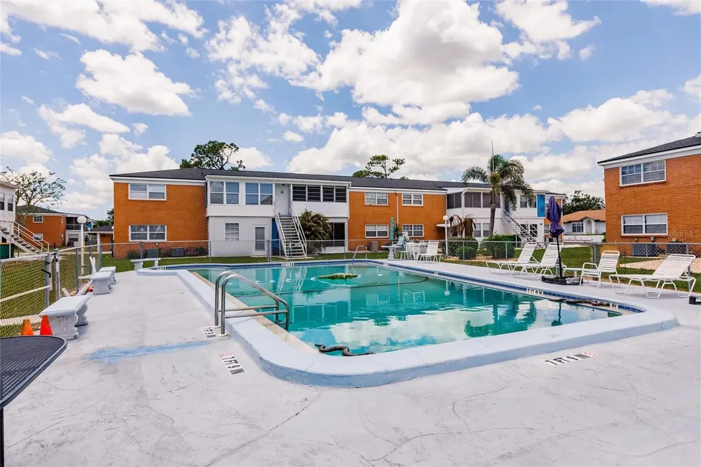 4158 Tamiami Trail Port Charlotte FL 33952