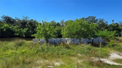 9919 Bay Drive Gibsonton FL 33534