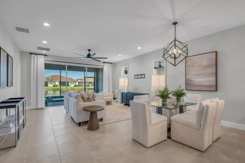 4922 Sienna Isles Avenue Wimauma FL 33598