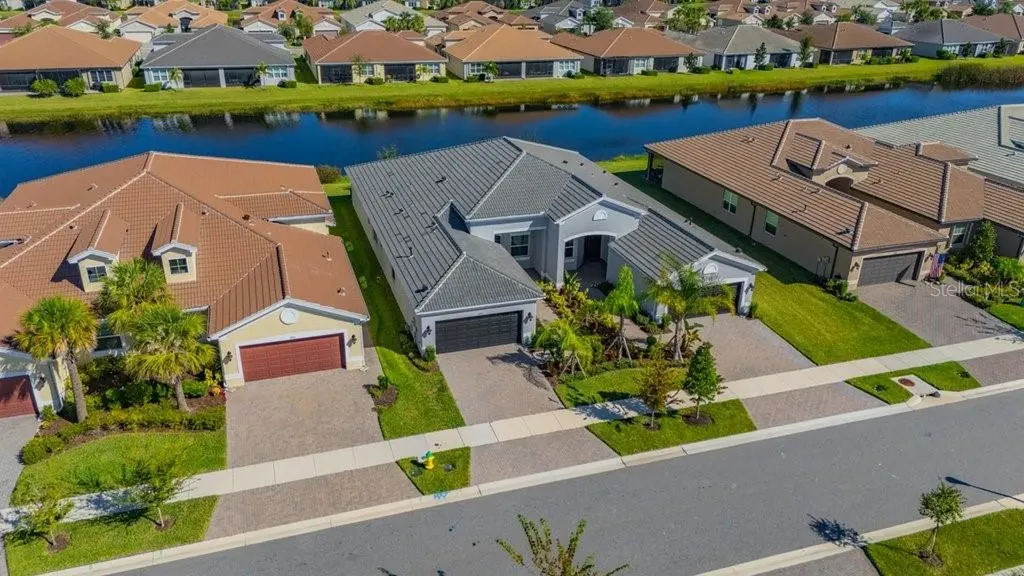 4922 Sienna Isles Avenue Wimauma FL 33598