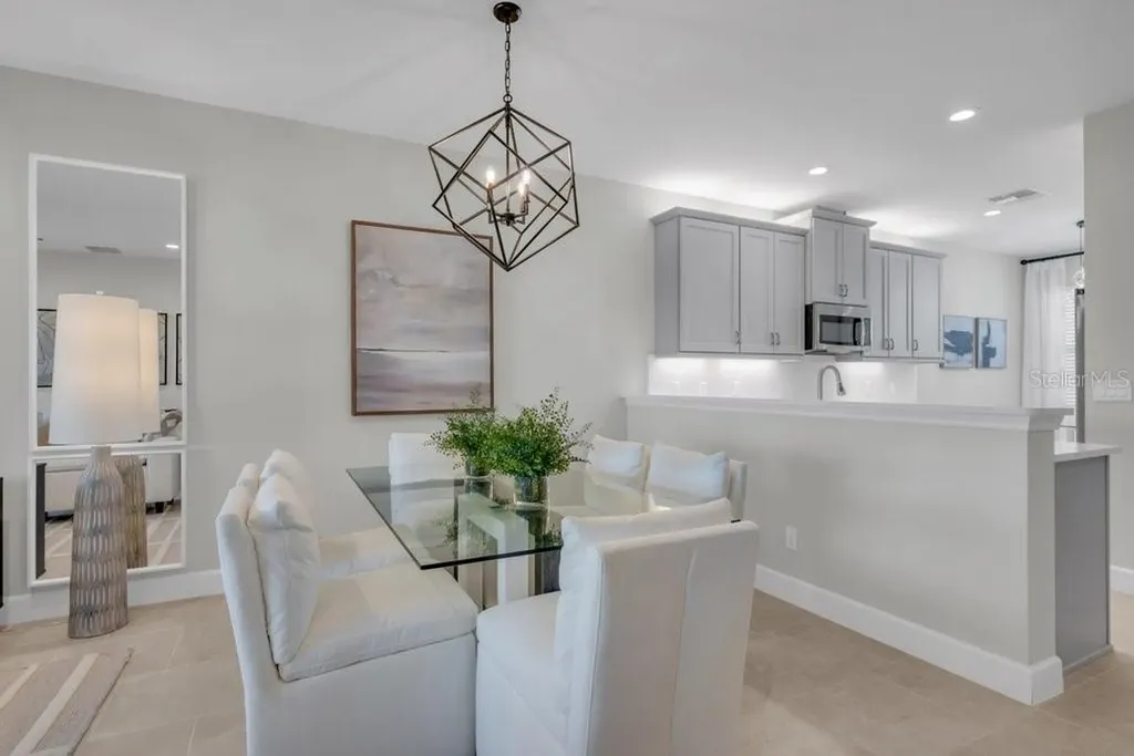 4922 Sienna Isles Avenue Wimauma FL 33598