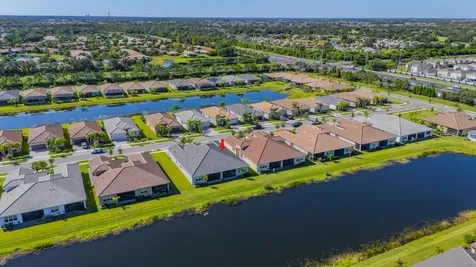 4922 Sienna Isles Avenue Wimauma FL 33598
