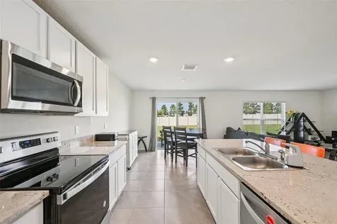 5152 Plumeria Drive Wimauma FL 33598