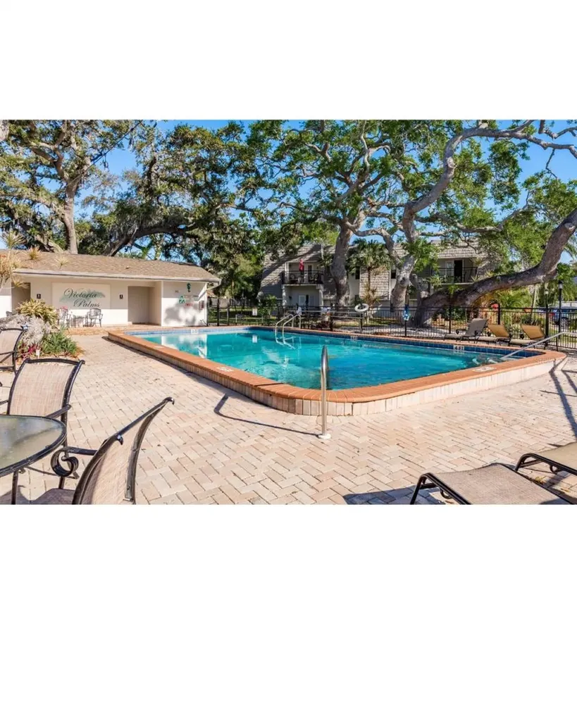 720 Lyndhurst Street Dunedin FL 34698