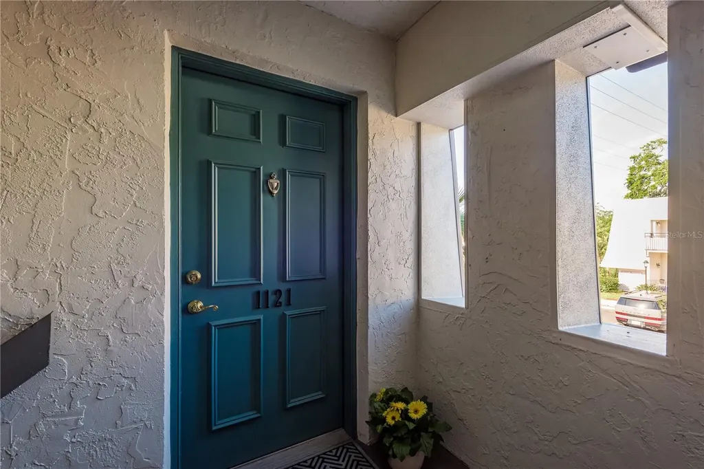 720 Lyndhurst Street Dunedin FL 34698