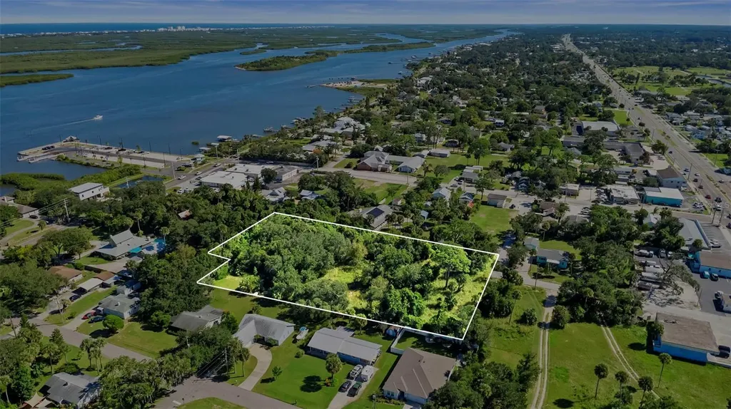 Wilkinson Avenue Edgewater FL 32132