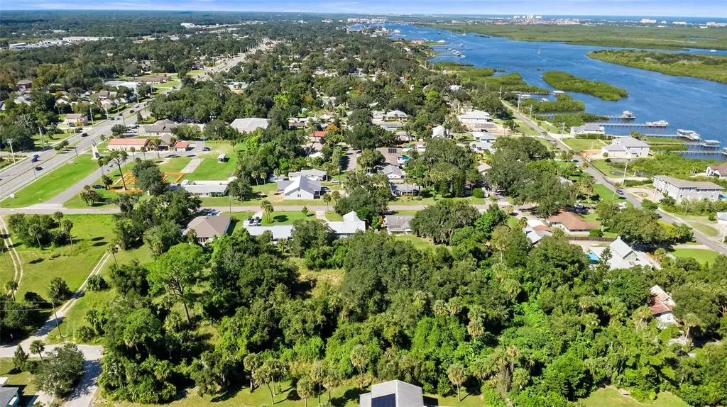 Wilkinson Avenue Edgewater FL 32132