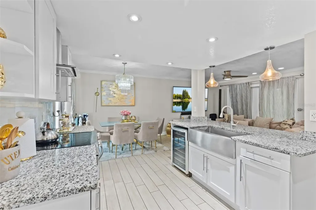 7303 Los Padres Court Tampa FL 33634