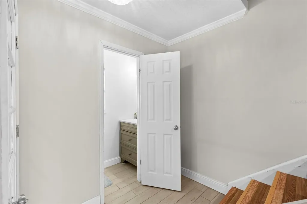 7303 Los Padres Court Tampa FL 33634